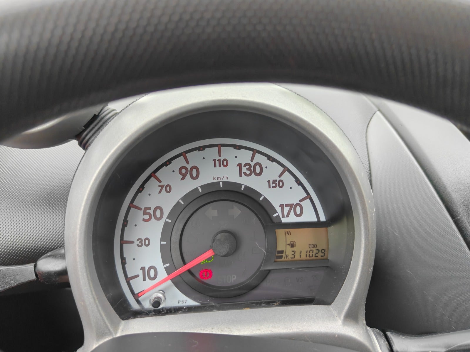 Gul Citroën C1 fra 2011