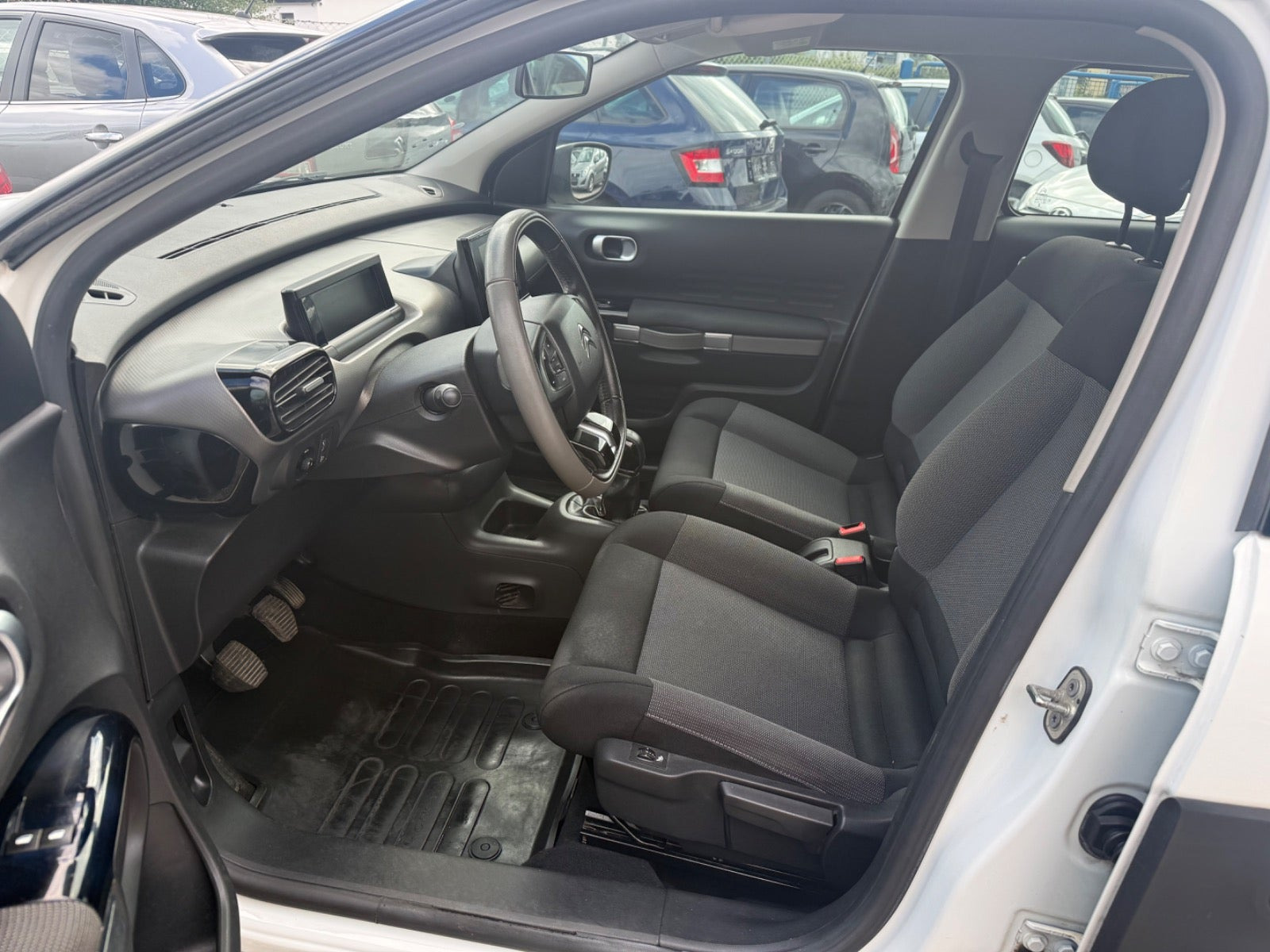 Hvid Citroën C4 Cactus fra 2015