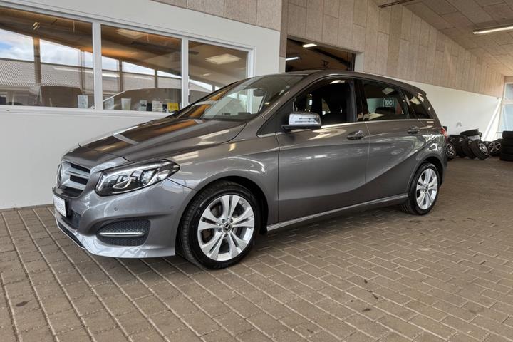 undefined Mercedes B200 d fra 2017