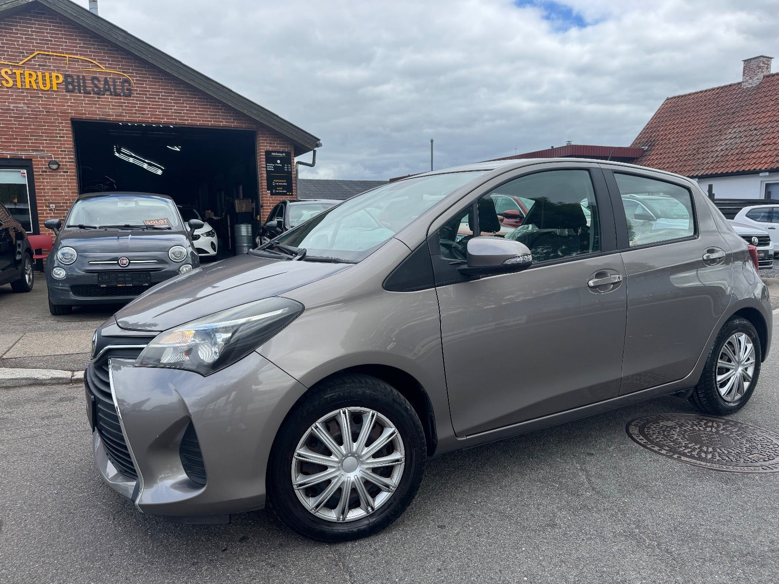 Toyota Yaris 1,0 VVT-i T2
