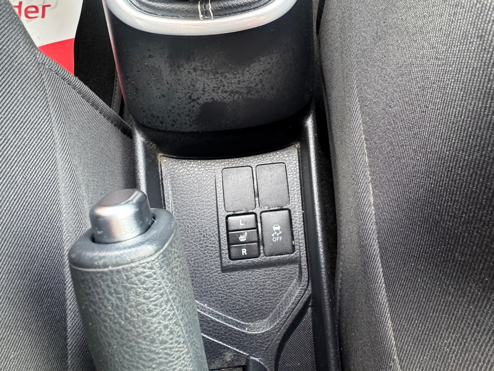 undefined Toyota Yaris fra 2015