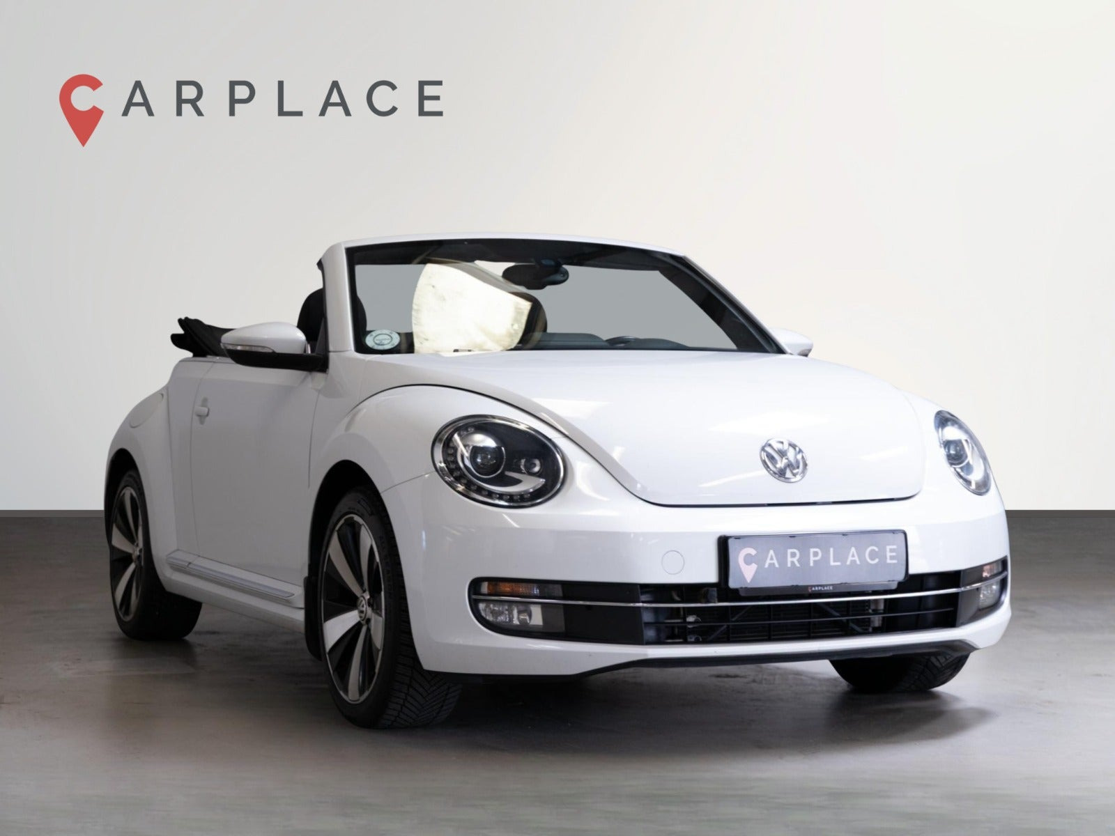 Hvid VW The Beetle fra 2015