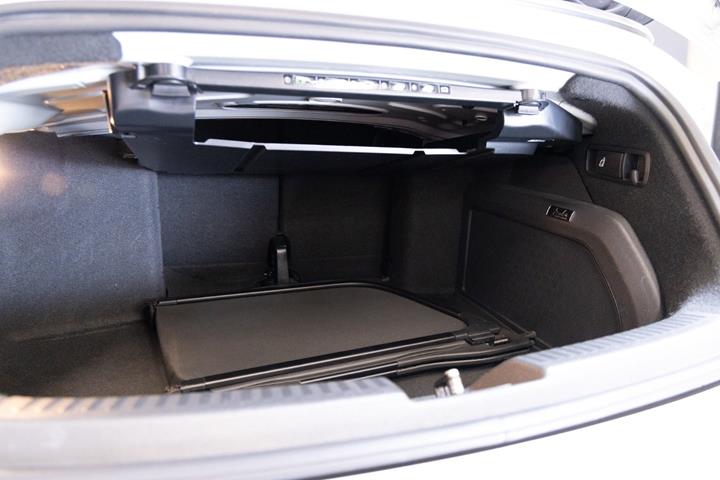 Hvid VW The Beetle fra 2015