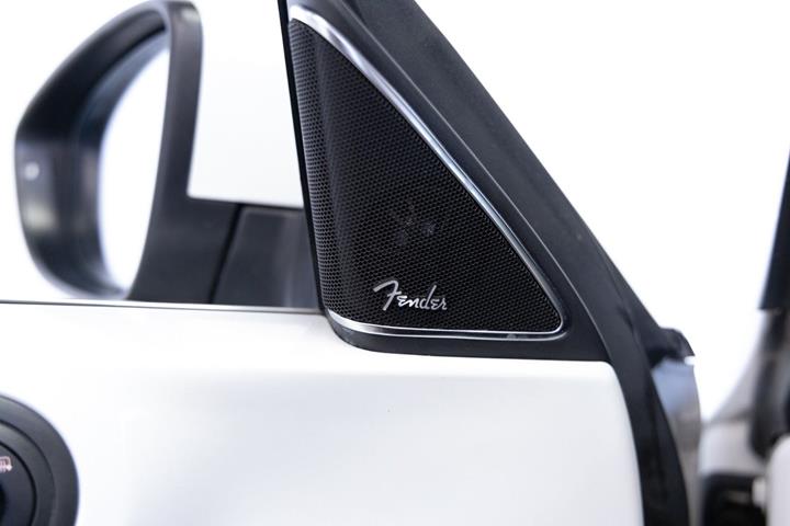 Hvid VW The Beetle fra 2015