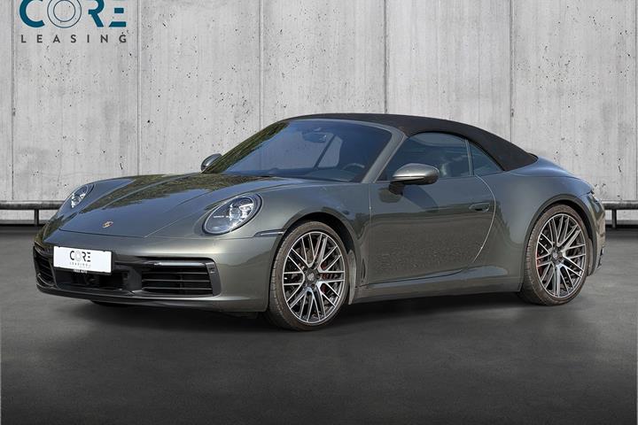 Grøn Porsche 911 Carrera 4S fra 2019