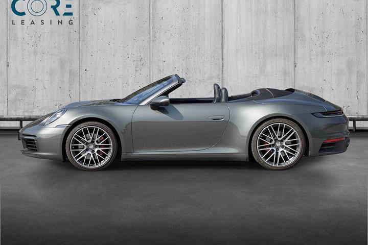 Grøn Porsche 911 Carrera 4S fra 2019
