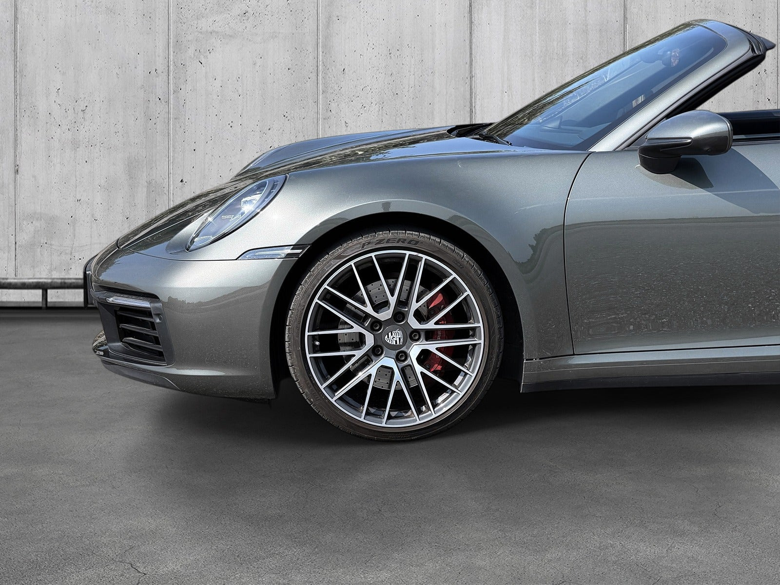 Grøn Porsche 911 Carrera 4S fra 2019