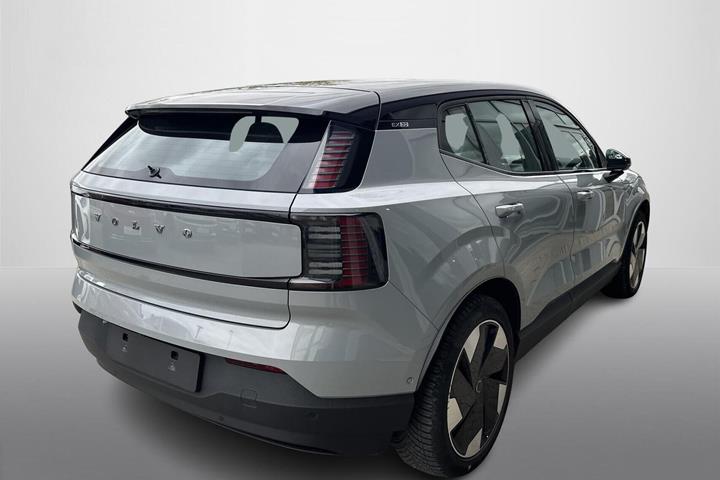 Grå Volvo EX30 fra 2024