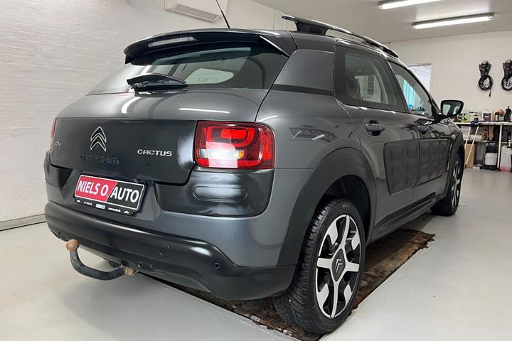 Grå Citroën C4 Cactus fra 2016
