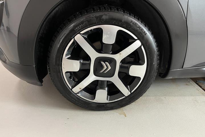 Grå Citroën C4 Cactus fra 2016
