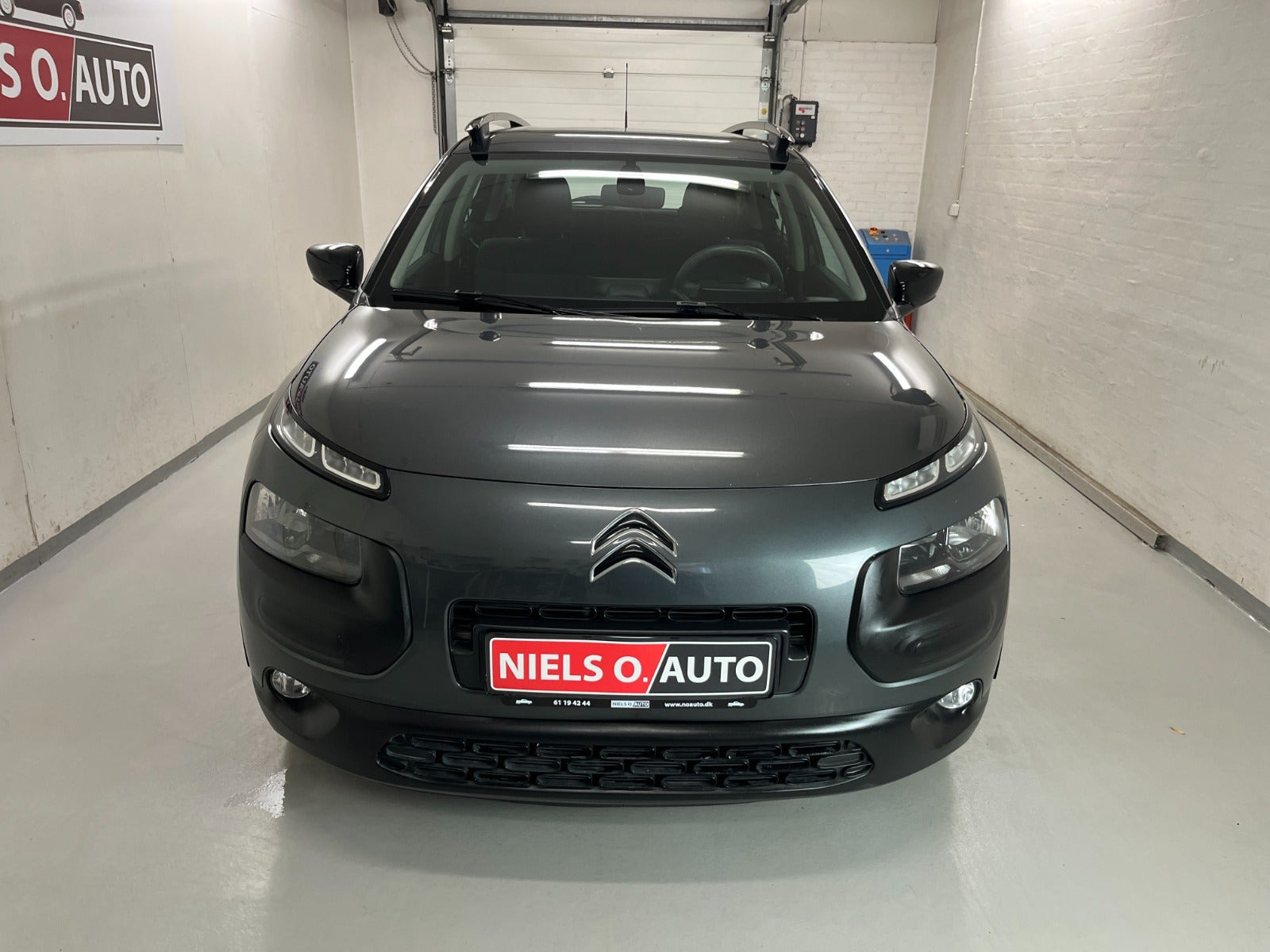Grå Citroën C4 Cactus fra 2016