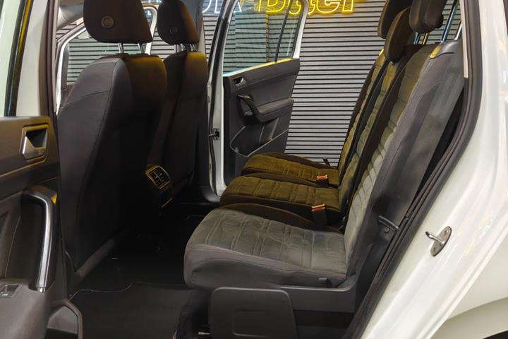 undefined VW Touran fra 2018