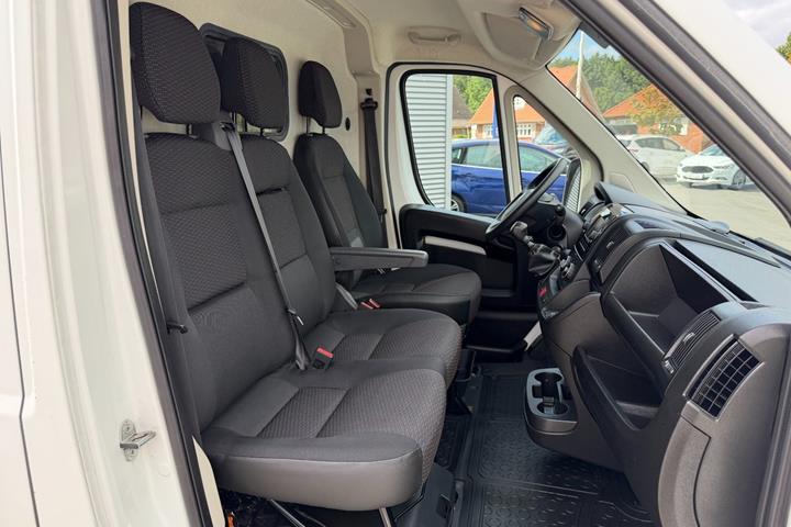 Hvid Citroën Jumper 33 fra 2021