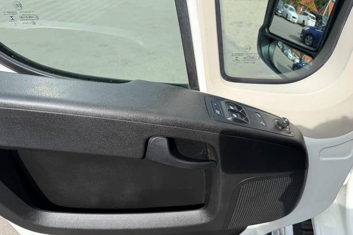 Hvid Citroën Jumper 33 fra 2021