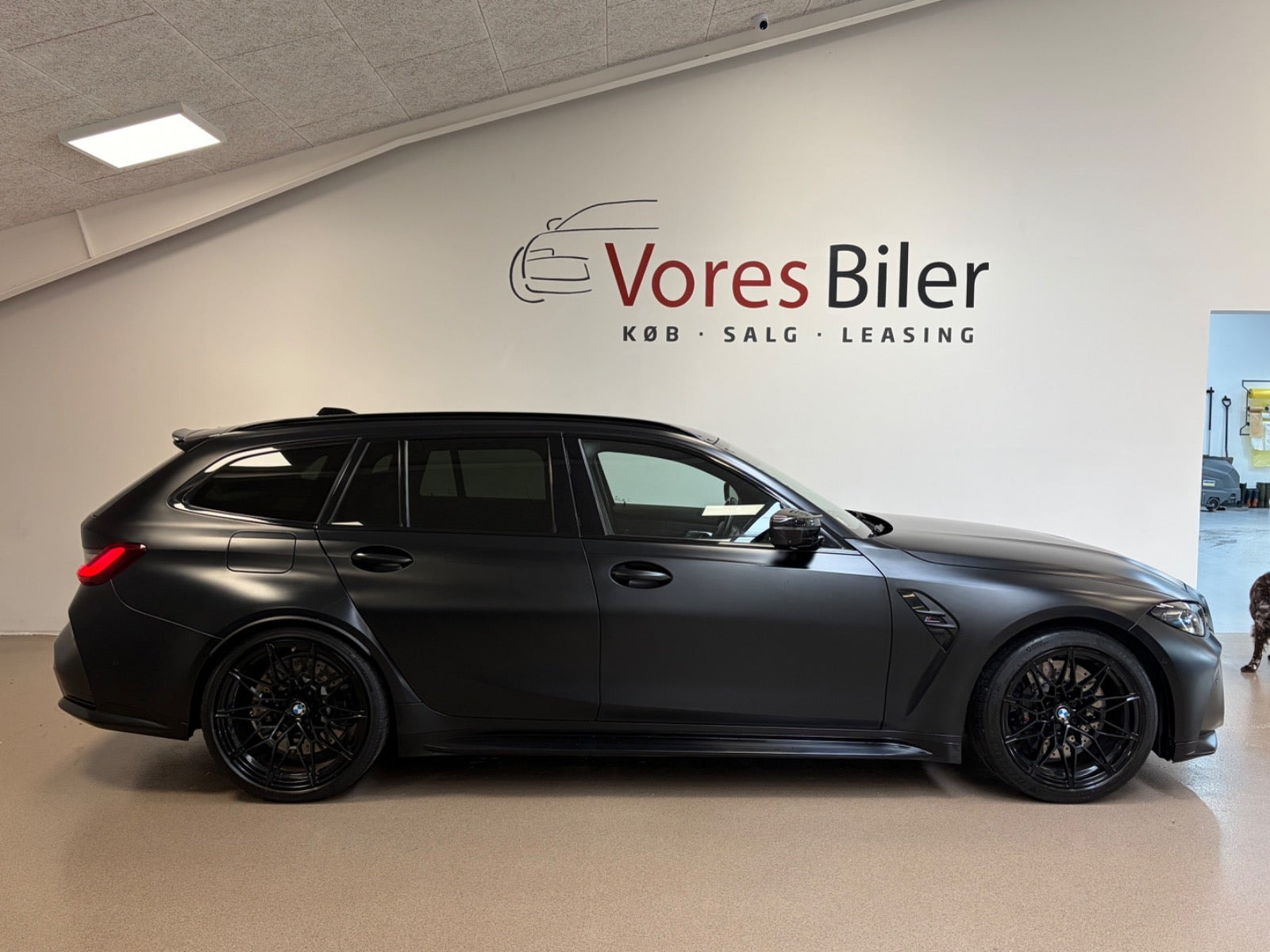 Sort BMW M3 fra 2023
