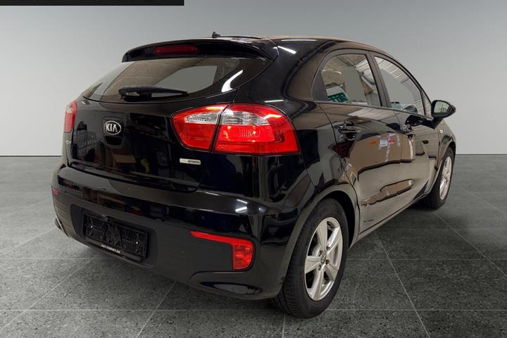 Sort Kia Rio fra 2015