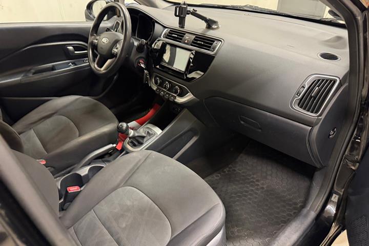 Sort Kia Rio fra 2015
