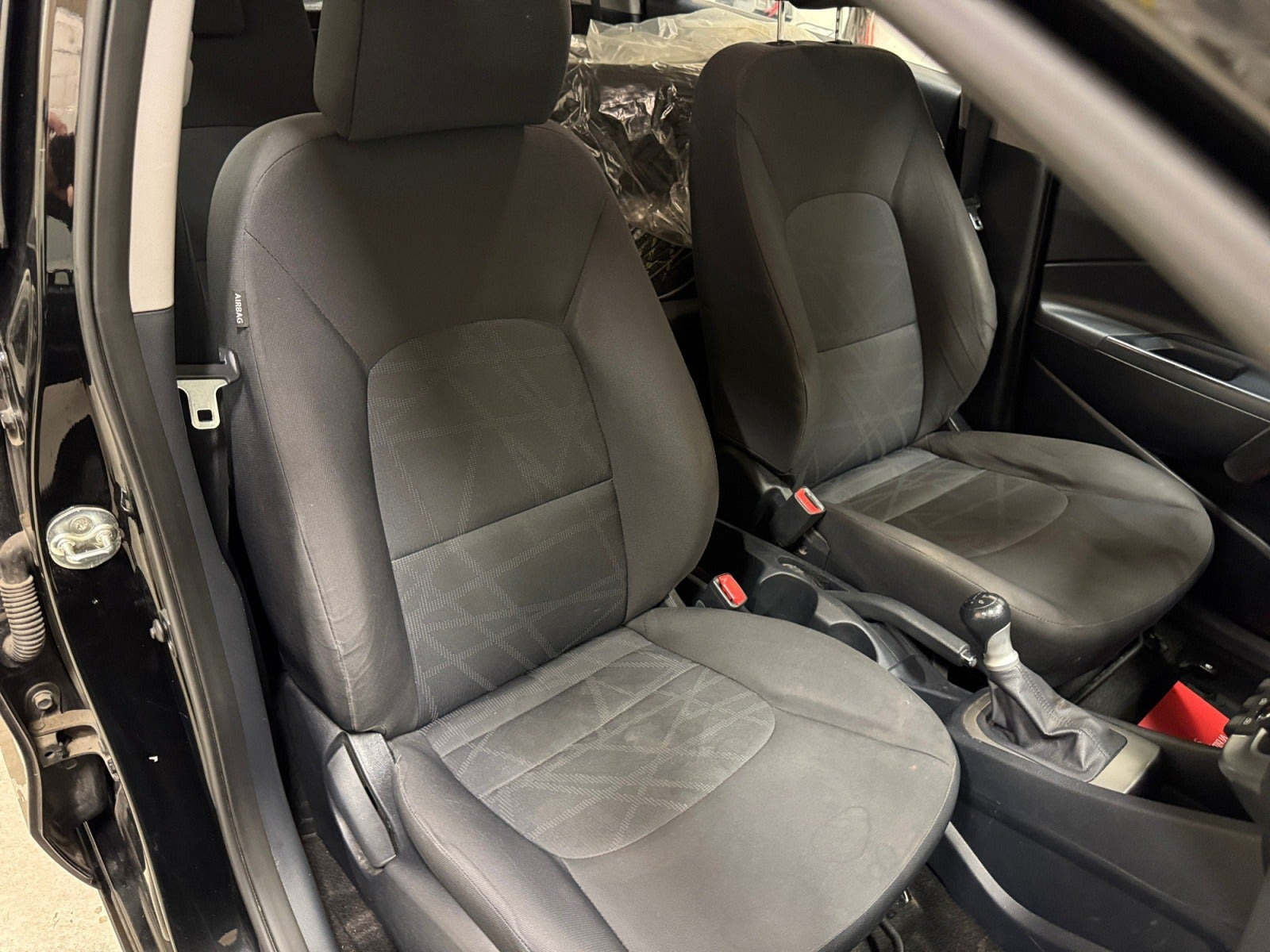Sort Kia Rio fra 2015