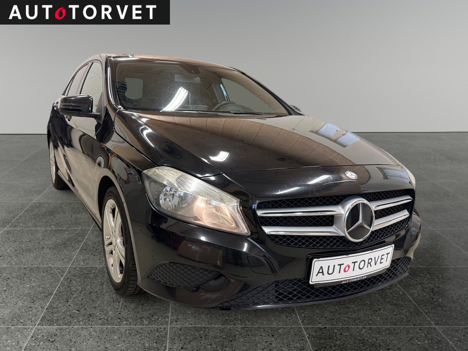 Sort Mercedes A200 fra 2013