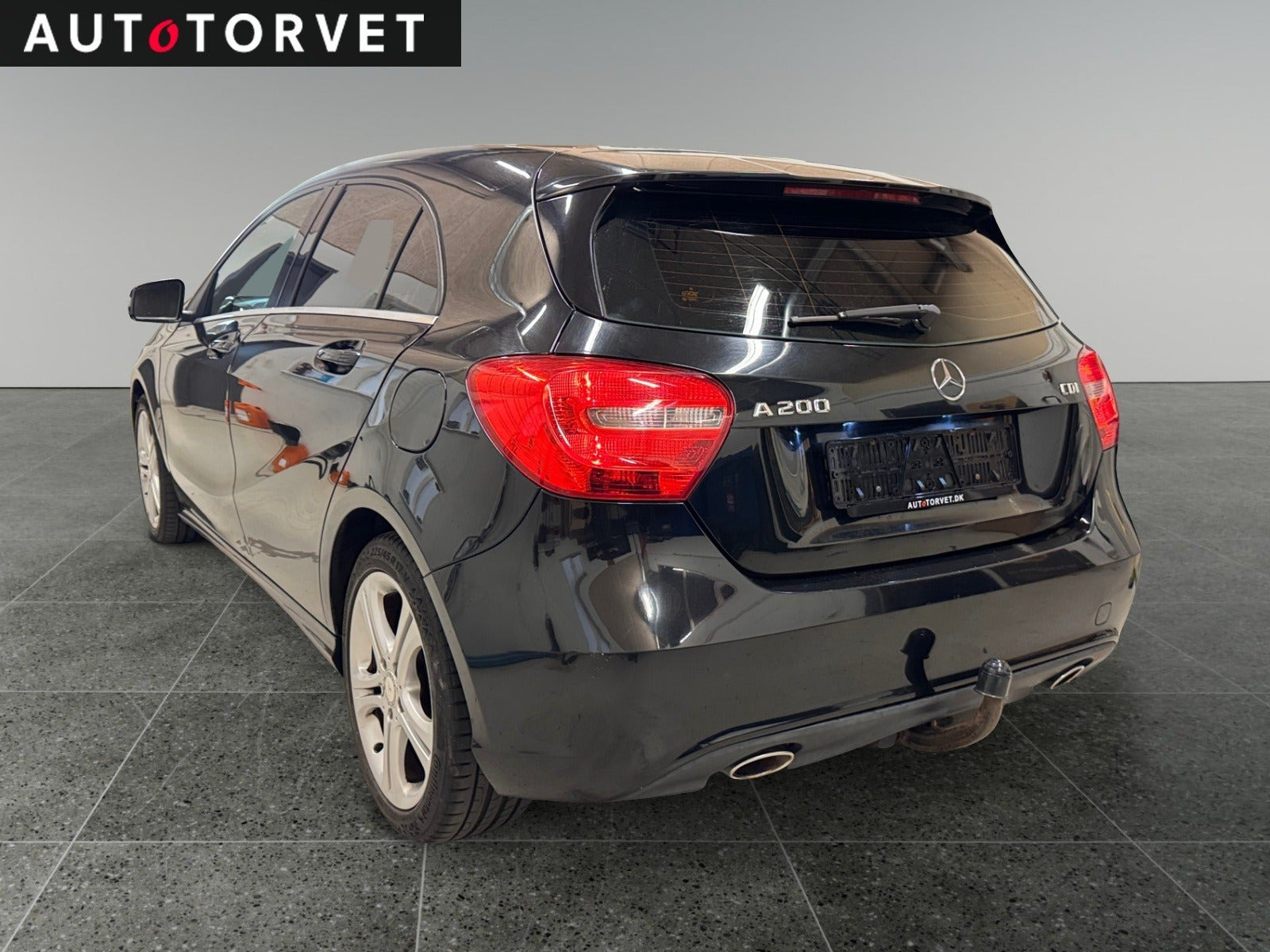 Sort Mercedes A200 fra 2013