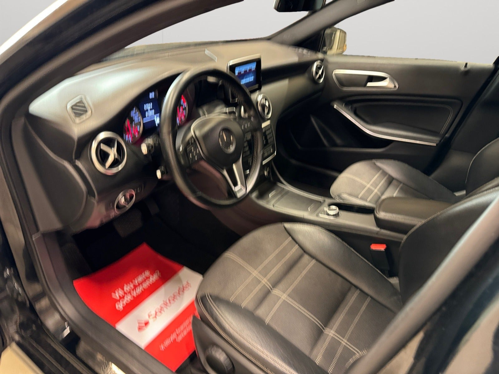 Sort Mercedes A200 fra 2013