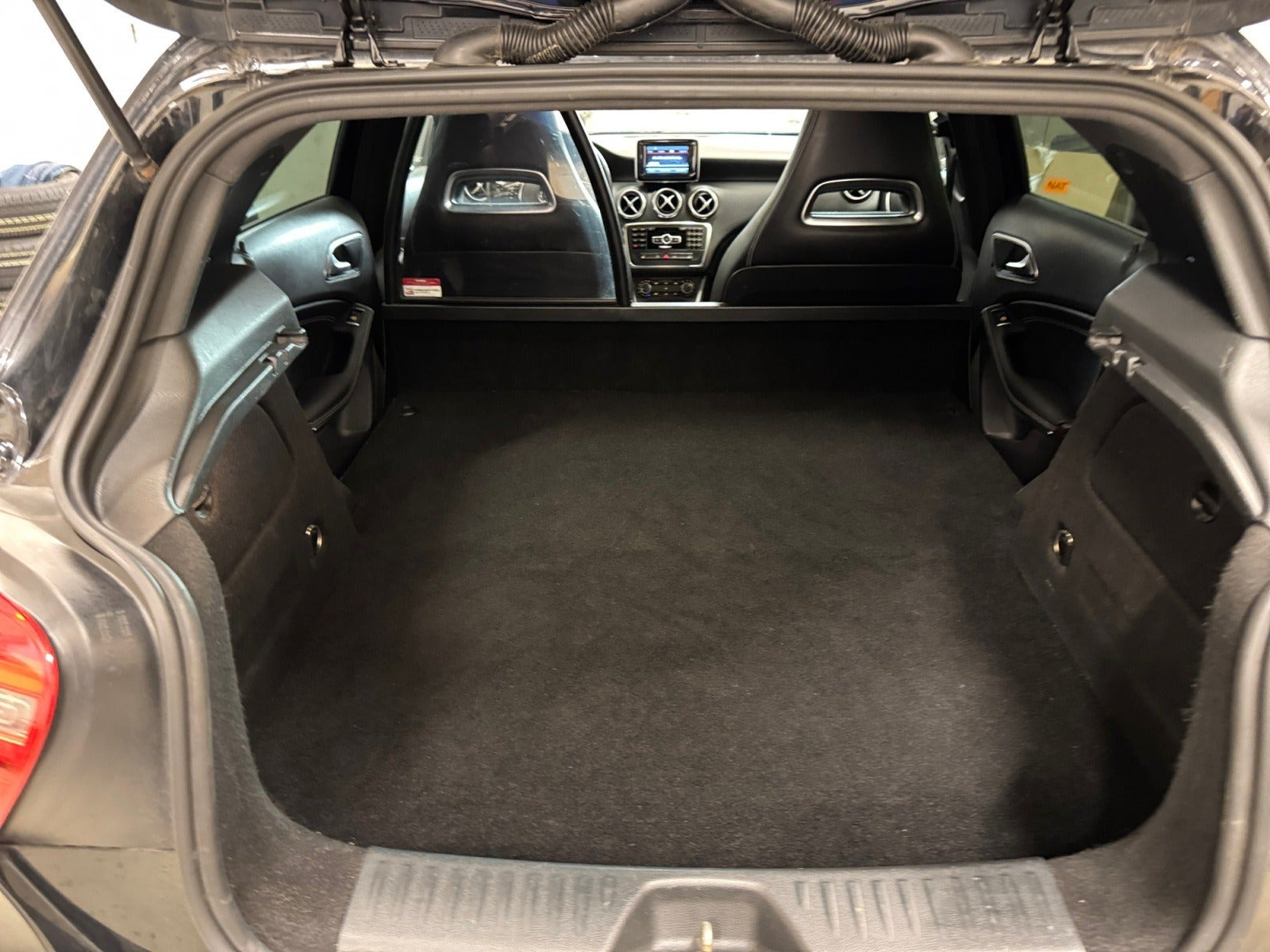 Sort Mercedes A200 fra 2013