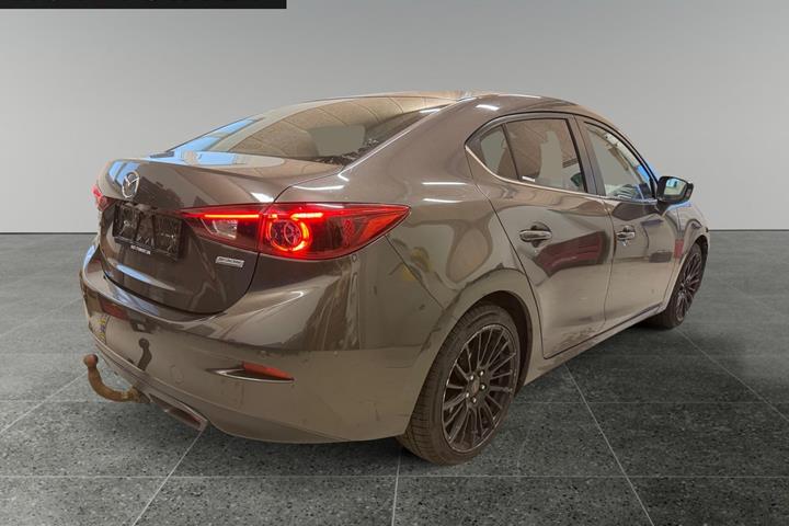 Grå Mazda 3 fra 2016