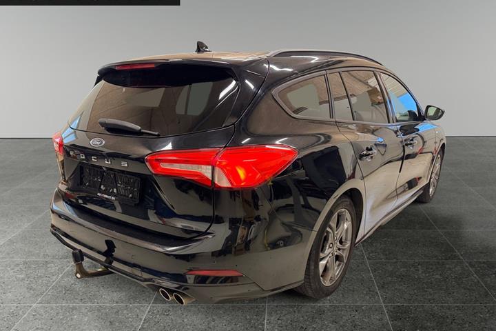 Sort Ford Focus fra 2019