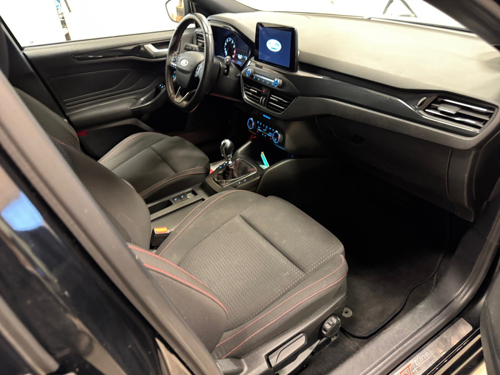 Sort Ford Focus fra 2019