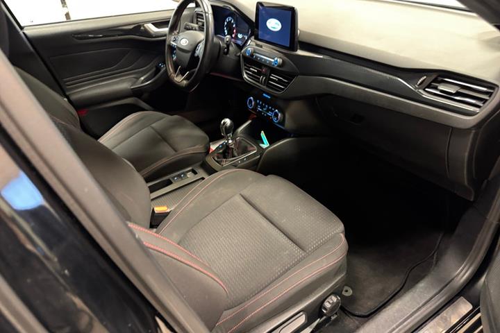 Sort Ford Focus fra 2019