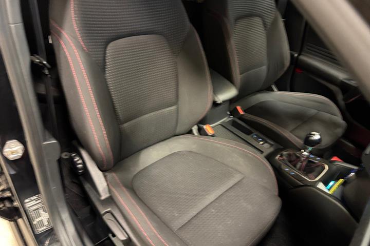 Sort Ford Focus fra 2019