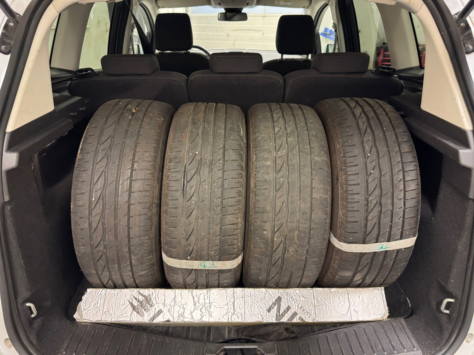undefined Ford C-MAX fra 2018