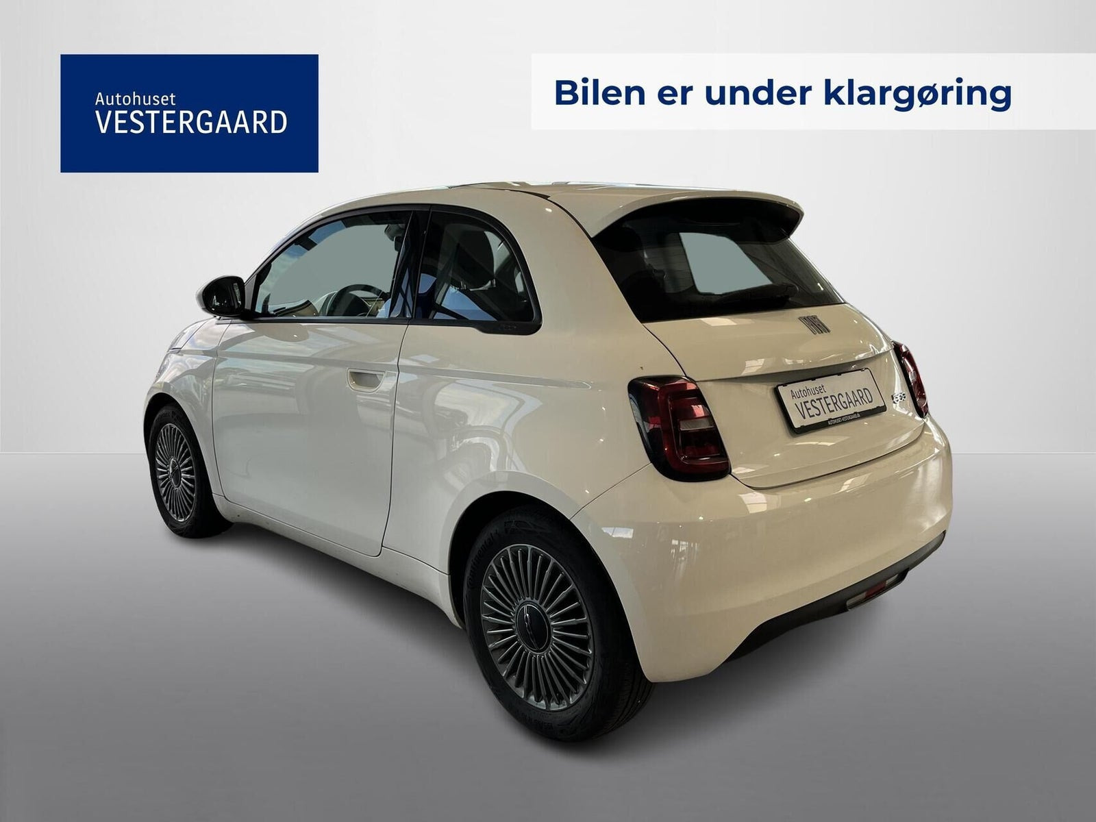 Hvid Fiat 500e fra 2022