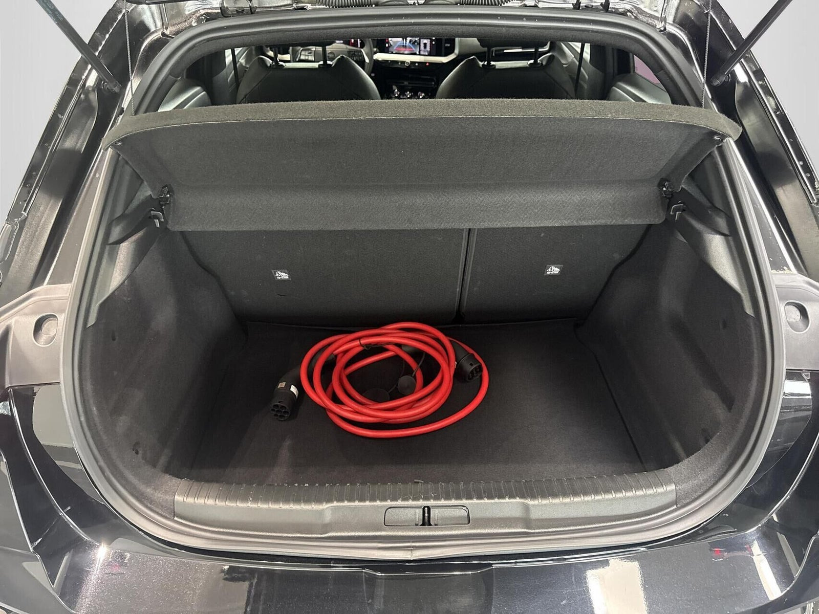 Sort Opel Mokka-e fra 2025