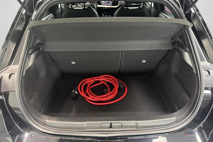 Sort Opel Mokka-e fra 2025