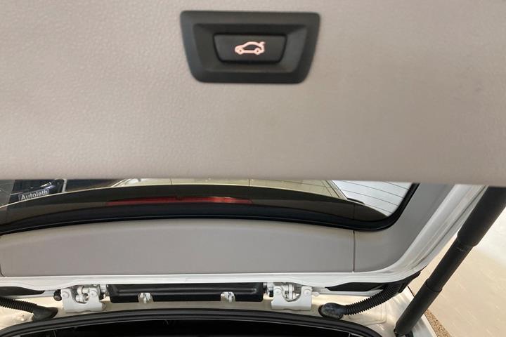 undefined BMW 330d fra 2013