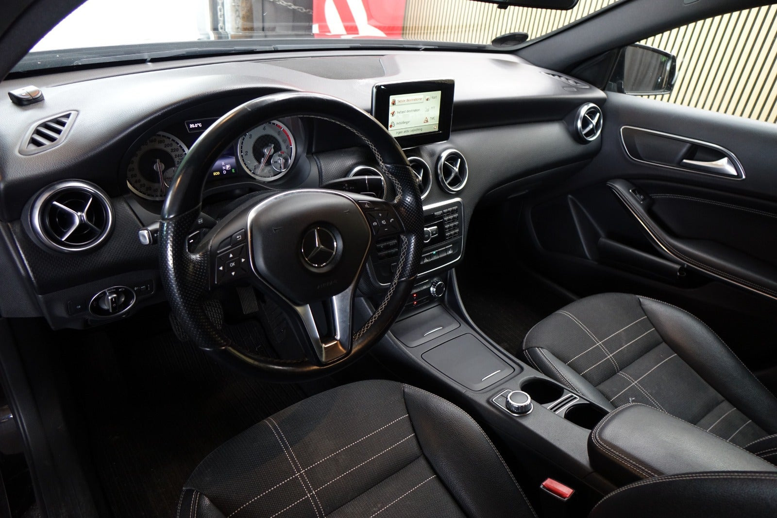 undefined Mercedes A200 fra 2014