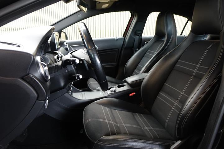 undefined Mercedes A200 fra 2014