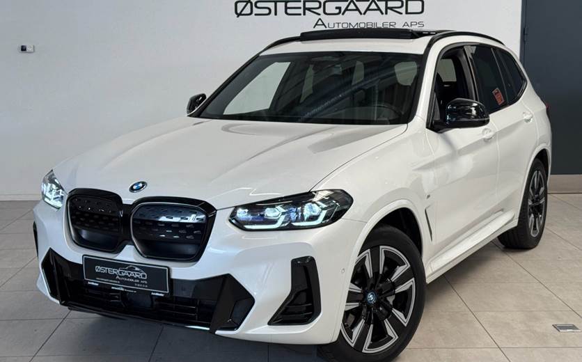 BMW iX3 Charged M-Sport