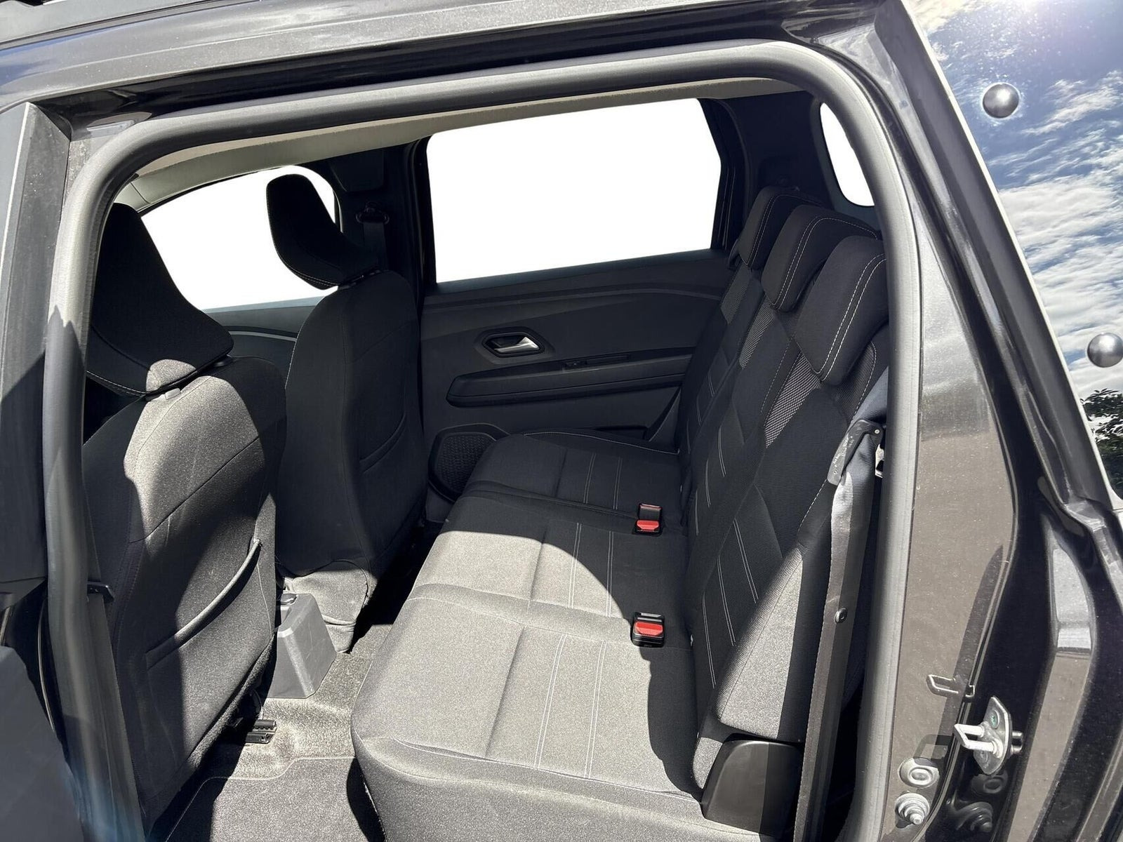 Sort Dacia Jogger fra 2022