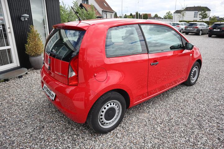 Rød Seat Mii fra 2014