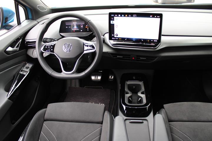 Blå VW ID.5 fra 2025