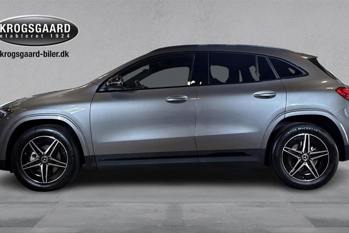 Grå Mercedes EQA250+ fra 2025
