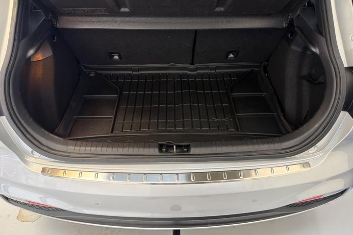 Sølv Hyundai i20 fra 2018