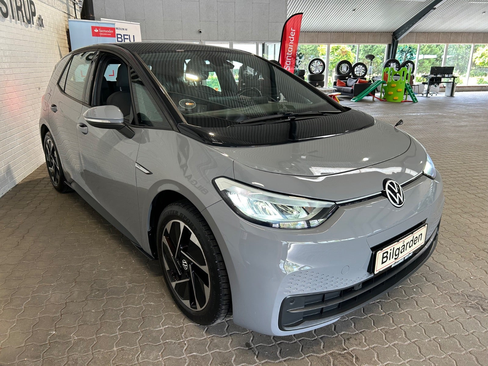 Grå VW ID.3 fra 2021
