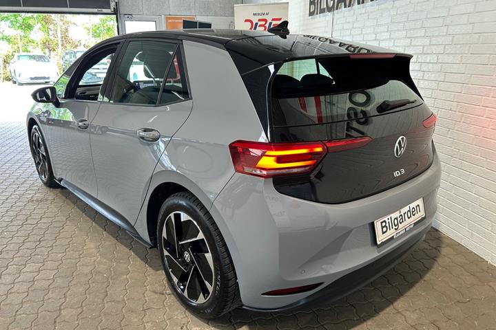 Grå VW ID.3 fra 2021