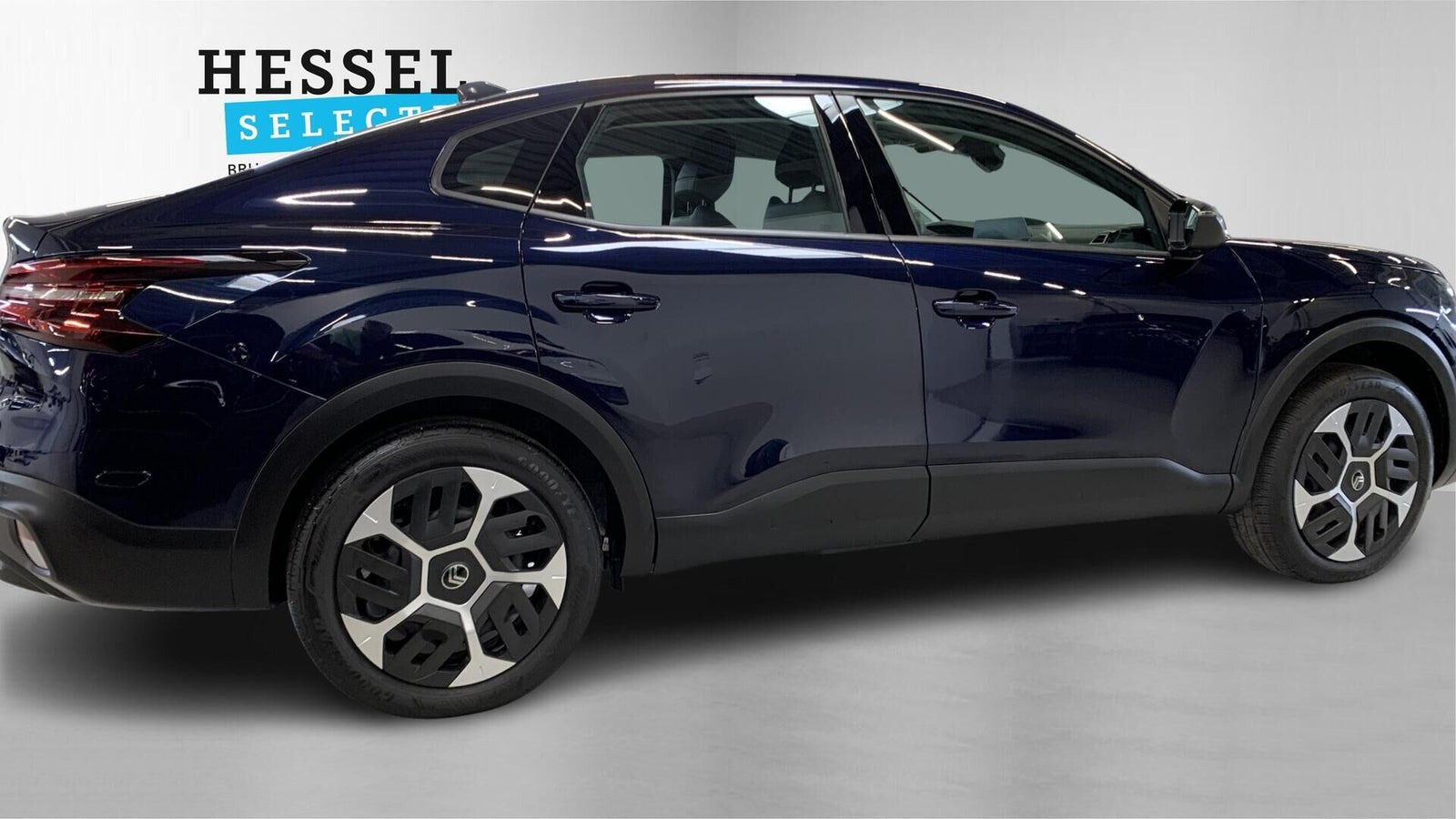 Blå Citroën ë-C4 X fra 2025