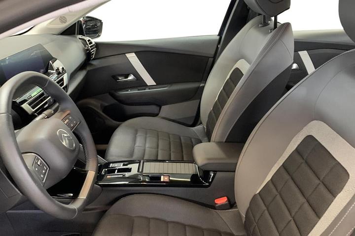 Blå Citroën ë-C4 X fra 2025