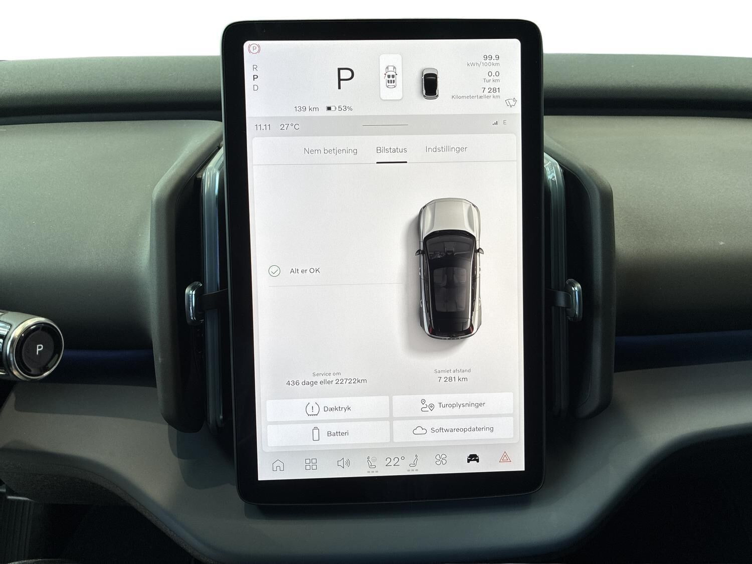 Blå Volvo EX30 fra 2025