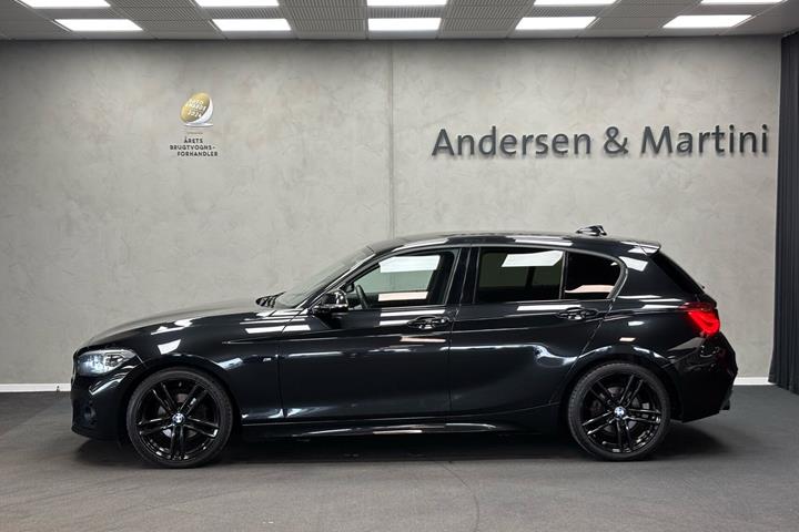 Sort BMW 116i fra 2019